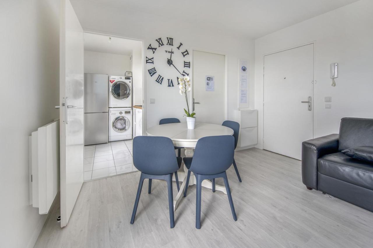 Bel appartement de 2 chambres à 40 min de Paris Courcouronnes Exterior foto